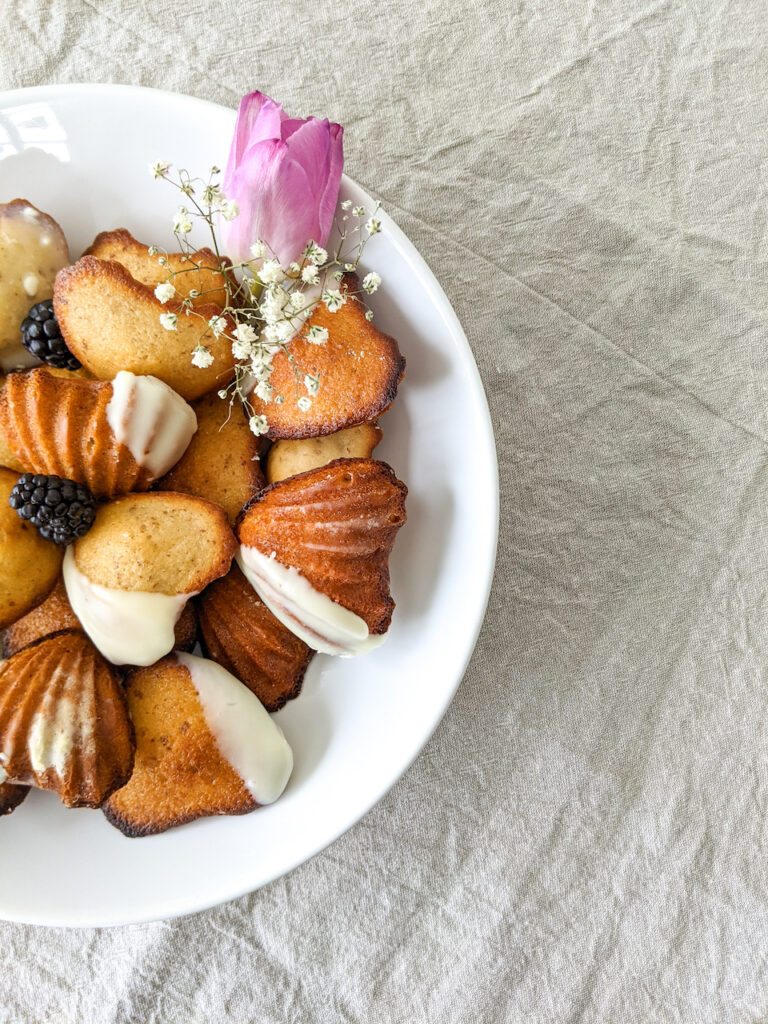 Lovely Madeleines With Coconut Almond And White Chocolate Hexamour